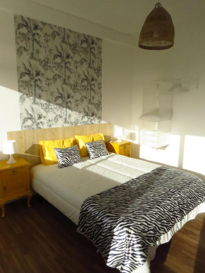 Savana House Peniche Hotell Exteriör bild