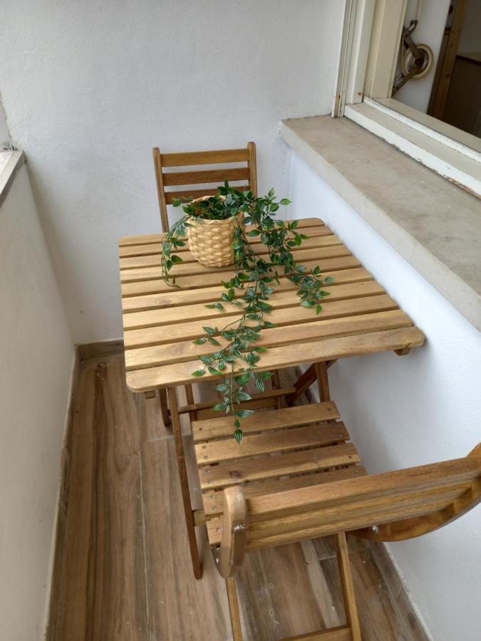 Savana House Peniche Hotell Exteriör bild